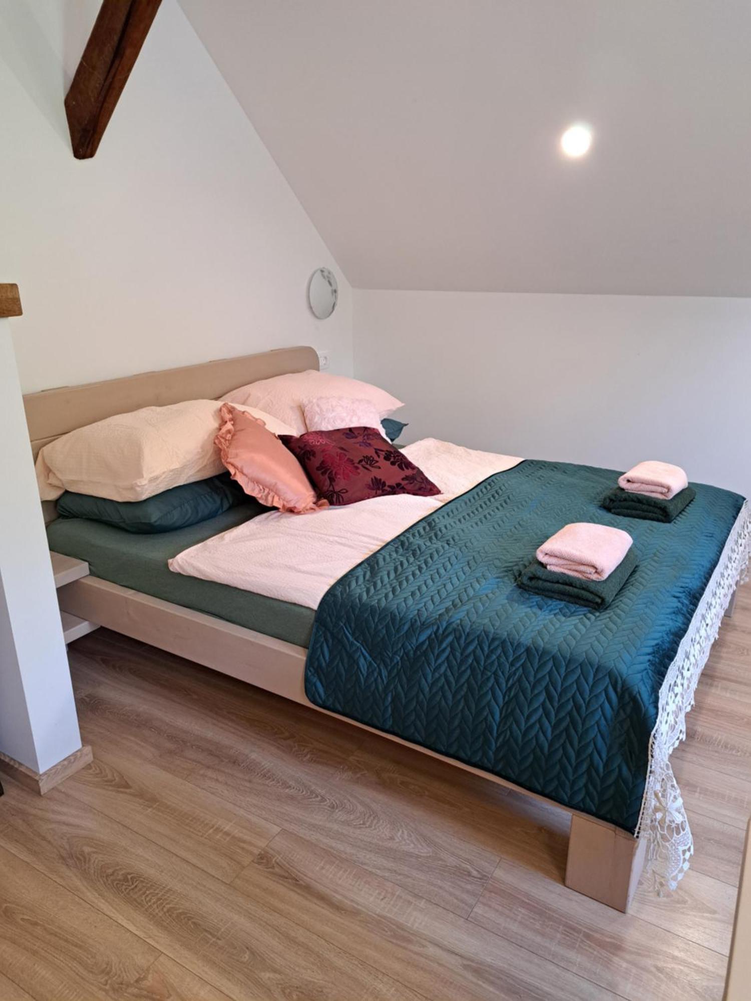 Apartmaji Magda Apartment Zgornje Gorje Bagian luar foto